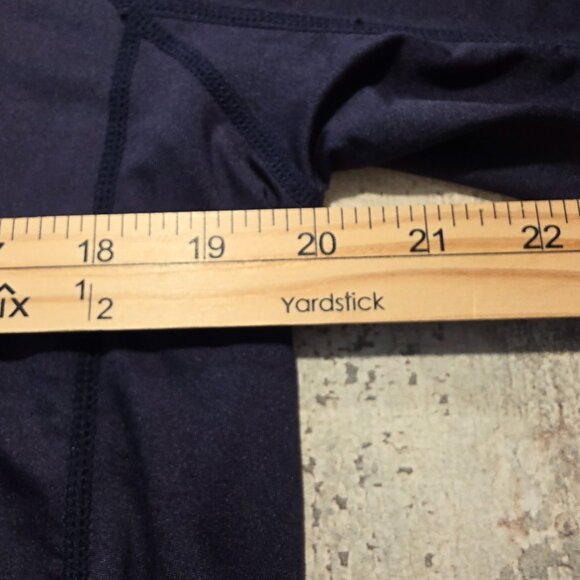 Simply Southern Woman's Lightweight Zippered Jacket With Thumb Holes Sz Medium - Picture 6 of 7